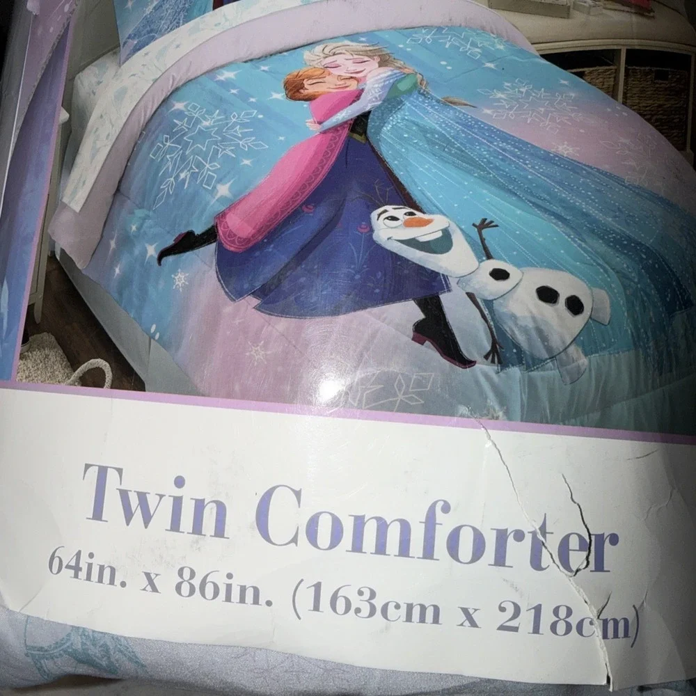 Disney Frozen Twin Comforter 64x86 Super Soft Elsa Anna Olaf Kids Bedding